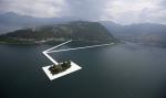 Artist Installs Floating Piers on Italian Lake