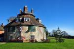 A la Ronde The 16Sided House Thats Never Short of Sunlight