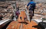 riders on the roof of florence dome